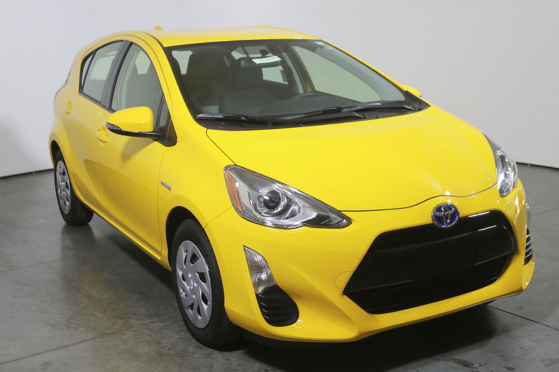 Illustration for article titled Every Yellow Car For Sale In the US Today
